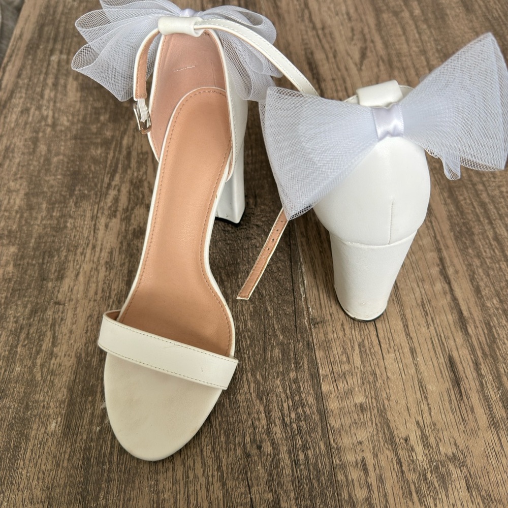 Elegant White Bow Heels
